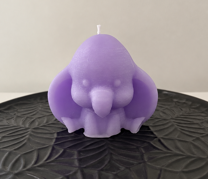 Peanut – Purple Black Raspberry & Vanilla Beeswax Candle